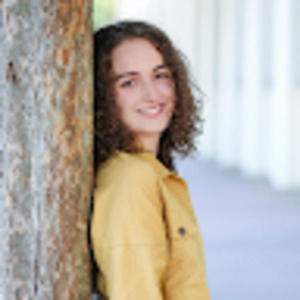 Meet your Posher, Christina